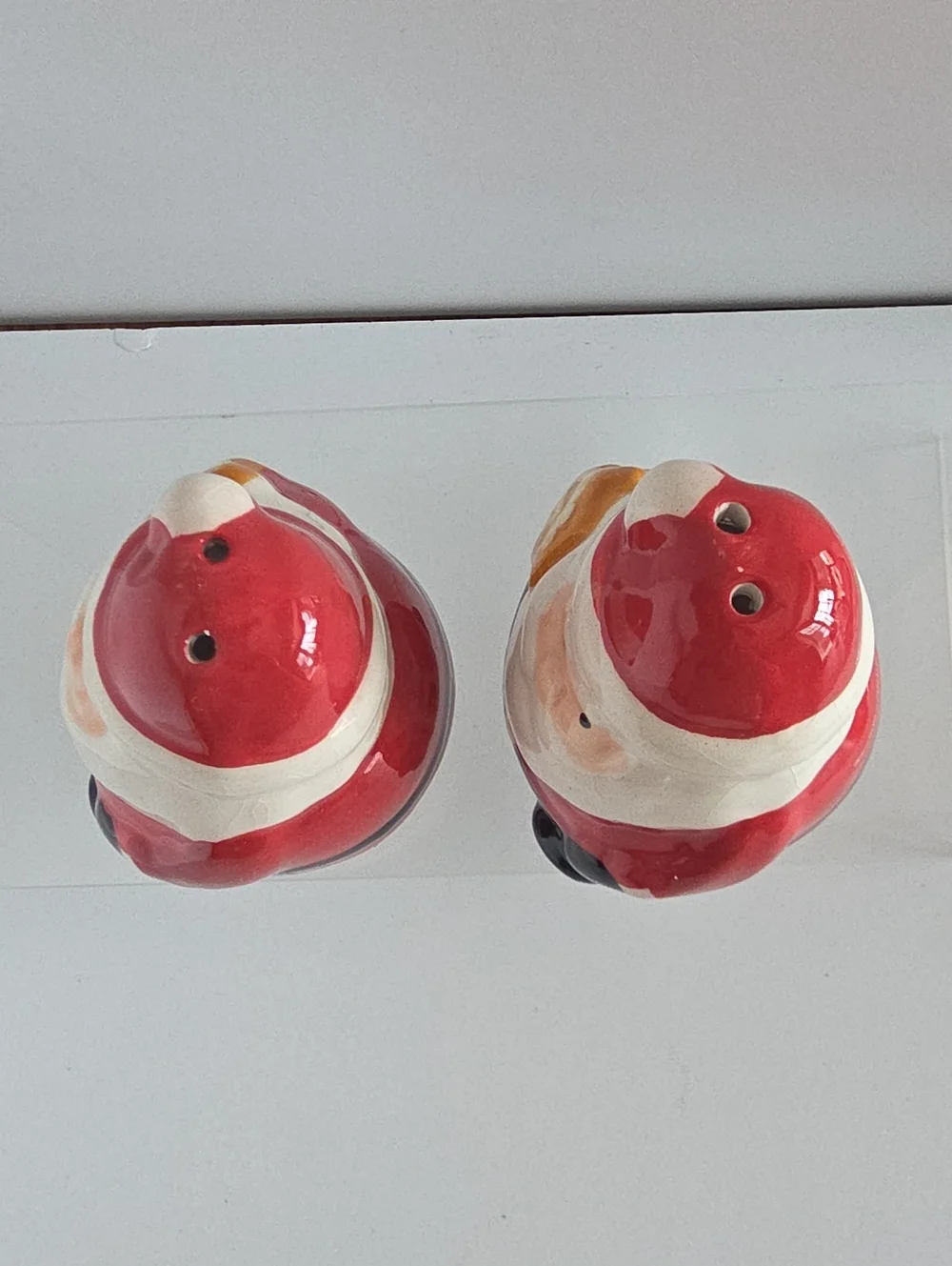 Vintage Ceramic Santa Claus Salt & Pepper Shaker Set